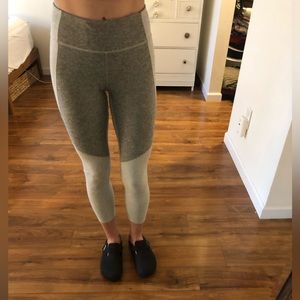 Outdoor Voices ‘Warmup 3/4 Legging’ in dove/ash grey, size small